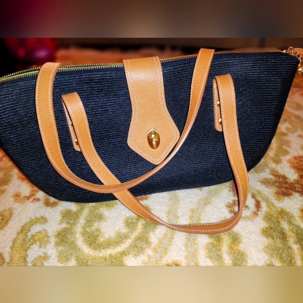 Classy Eric Javits "Squishy" Straw Cresent Handbag
